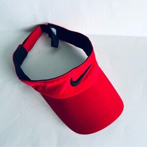 Nike Women’s Red/Black Visor adjustable